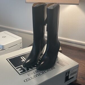 Frye Black Heeled Women's Boots